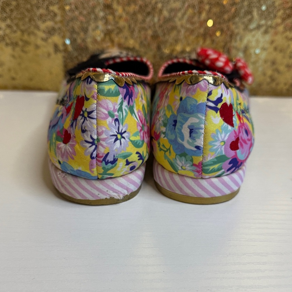 Disney Irregular Choice “Why Hello”Mickey and Minnie Mouse Floral Flats - Picture 6 of 14